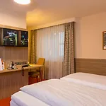 호텔 Cityhotel
